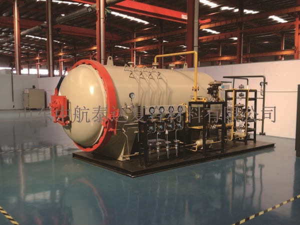 復(fù)合材料碳纖維熱壓罐