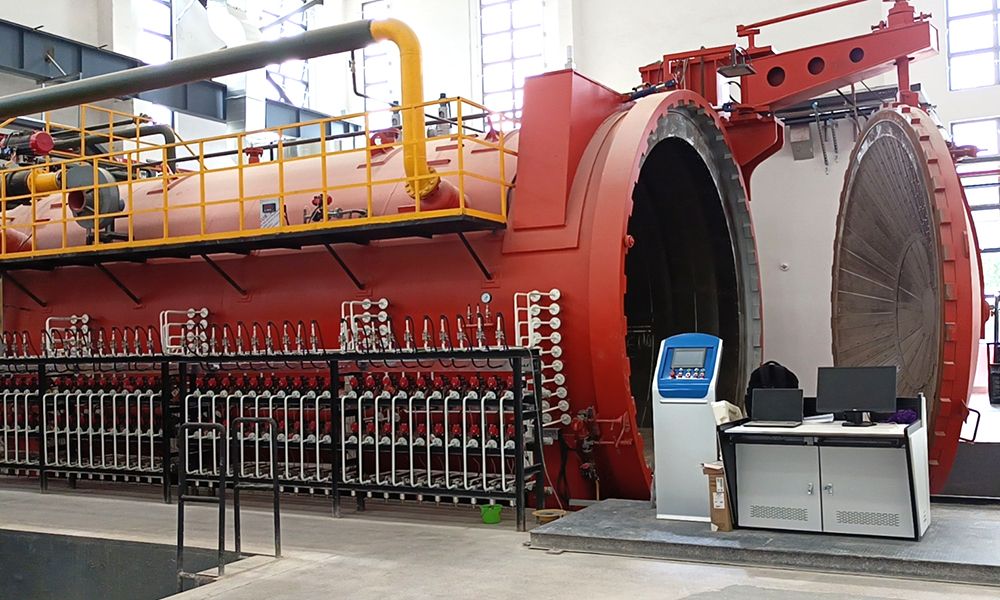 哈爾濱飛機(jī)工業(yè)集團(tuán)有限責(zé)任公司 φ3000x8000mm 250℃ 1